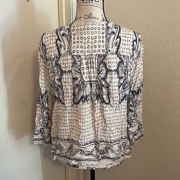 Anthropologie Maeve Blue White Boho Heart Multi Print Top Feminine Casual - Picture 3 of 9